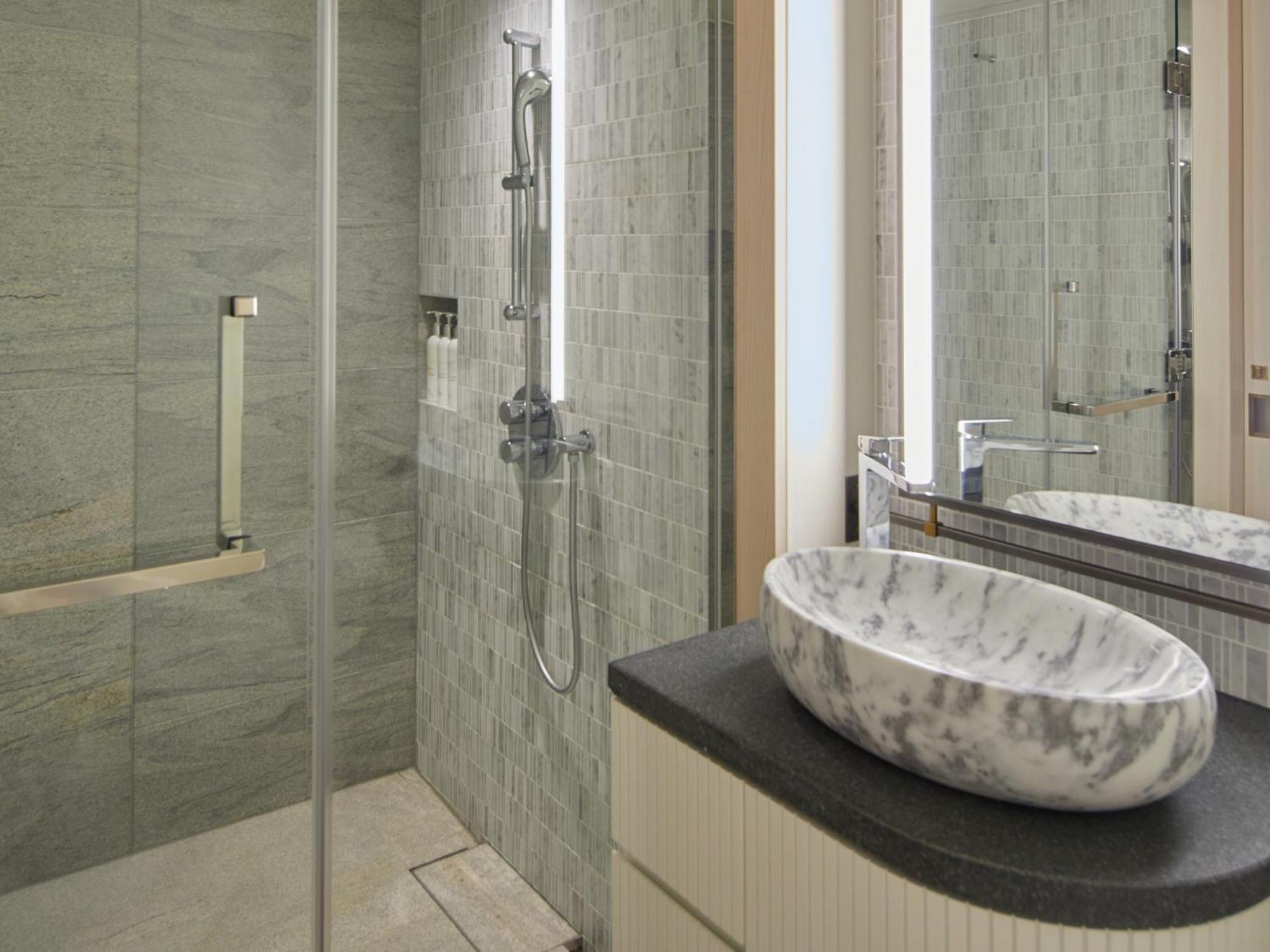 Essential King Room with Walk In Shower