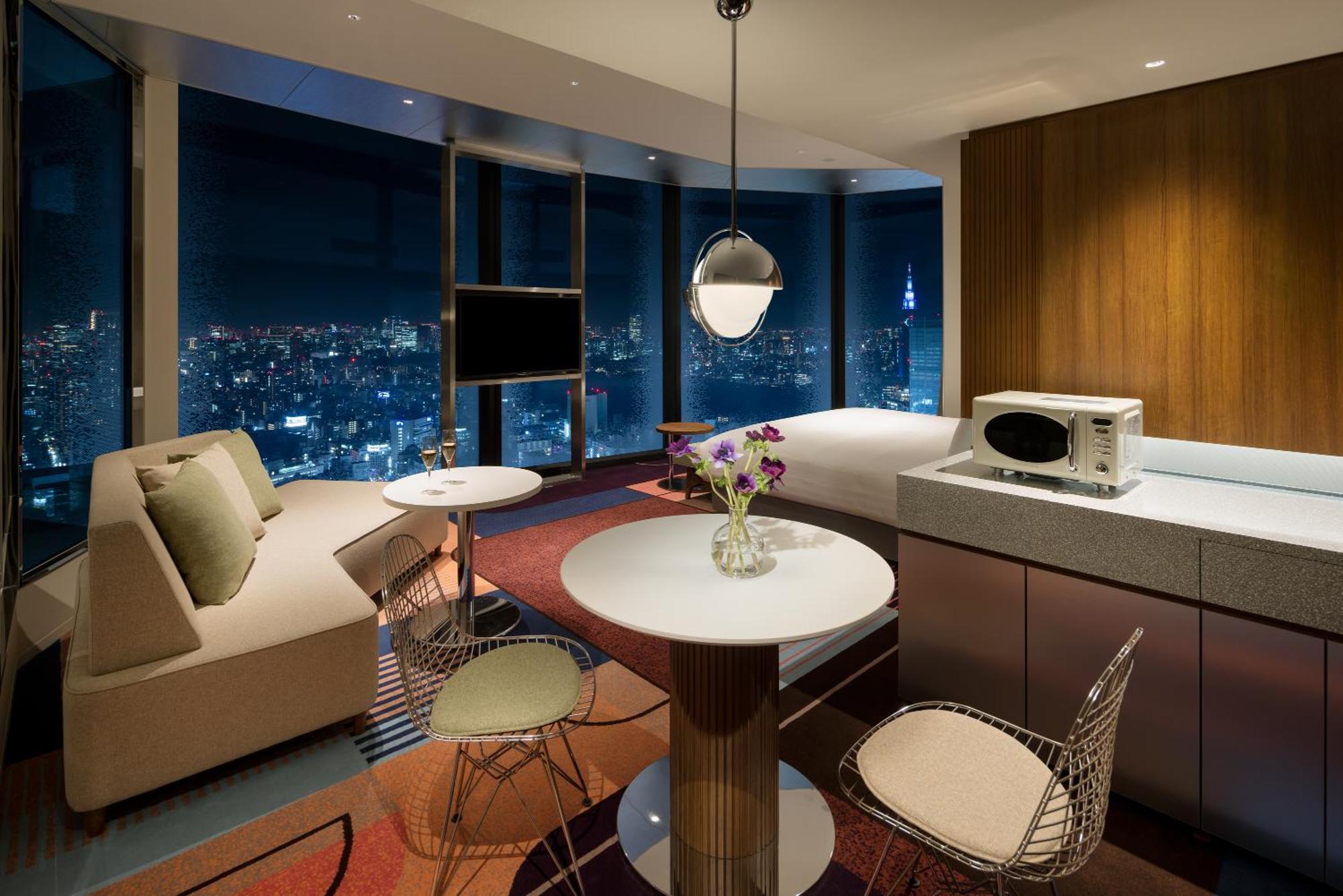 PARKROYAL Suite