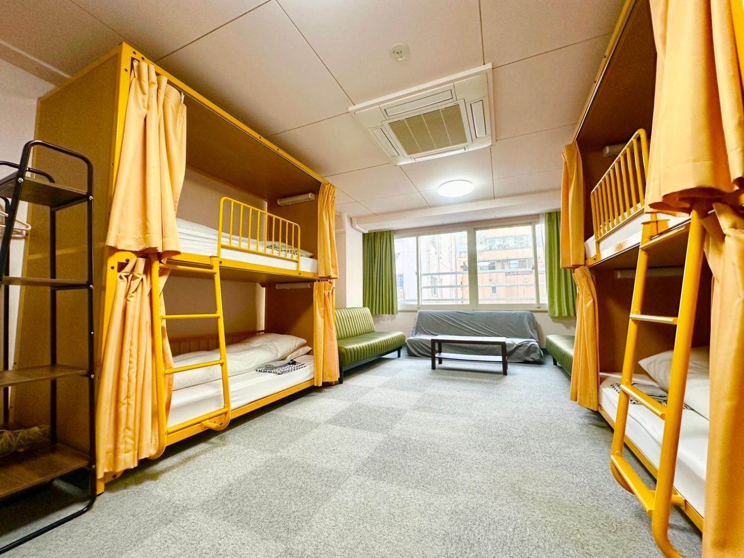 Quadruple Room with Private Bathroom