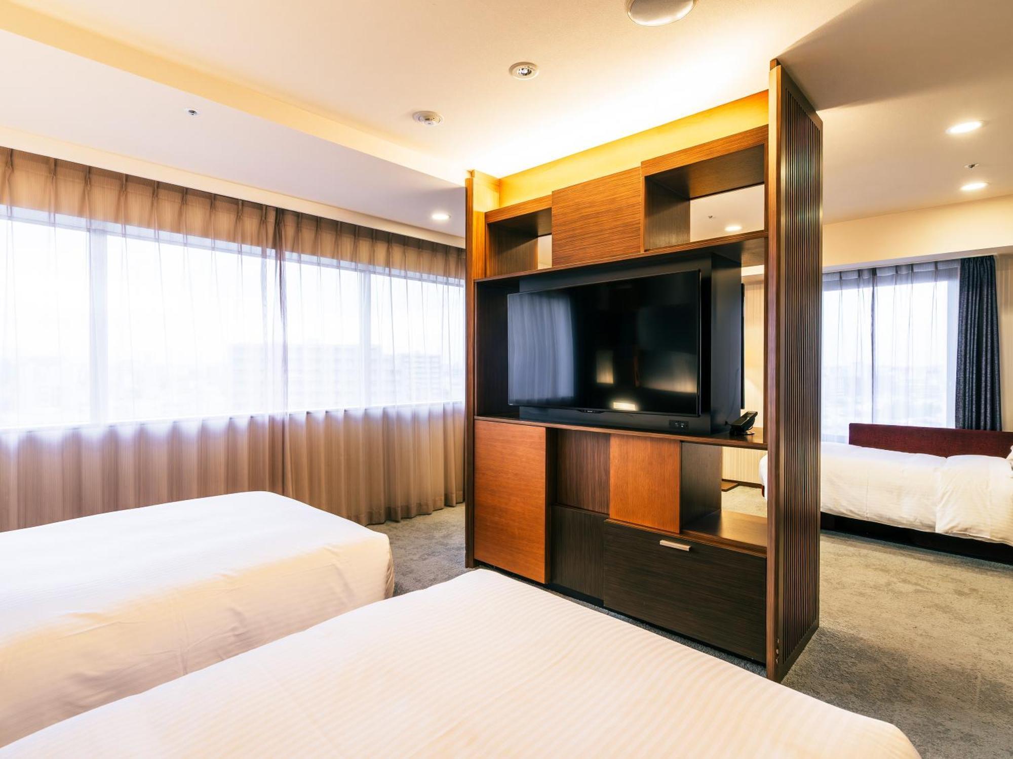 Premier Twin Room [No Smoking] ※Extra beds will be provided depends on the number of adults.