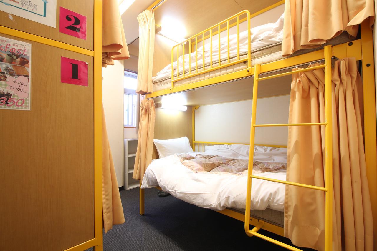 Bunk Bed Room with Shared Bathroom - for 8 person