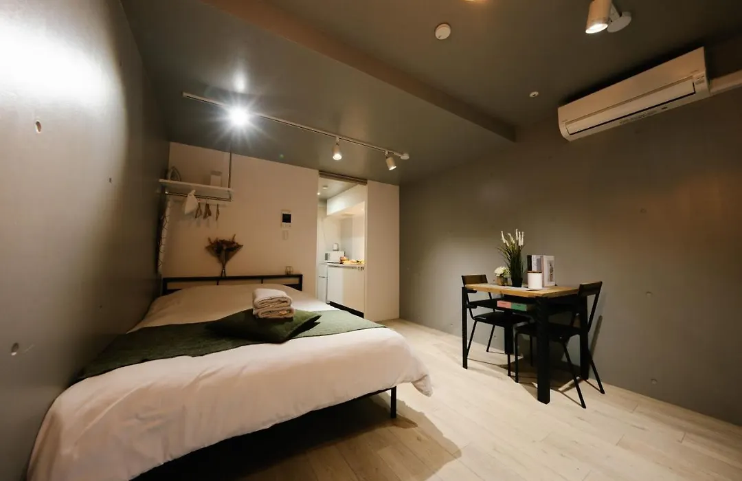 Fl Residence Shinjuku I-1