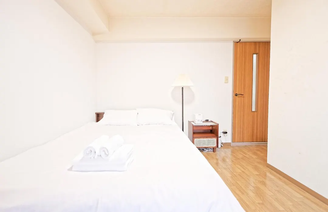 Shinjuku Waseda Earthtone Apartment-1