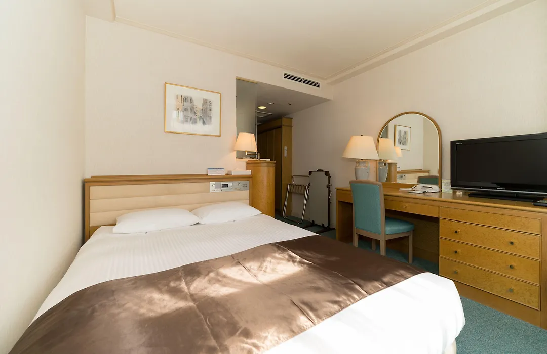 Tokyo Grand Hotel-1