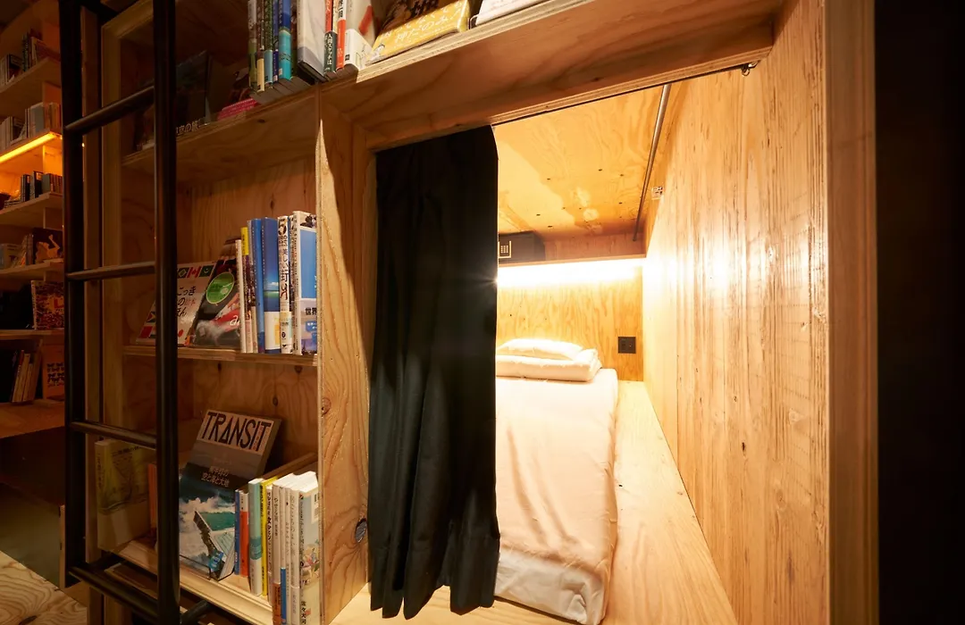 Book And Bed Tokyo Shinjuku-1