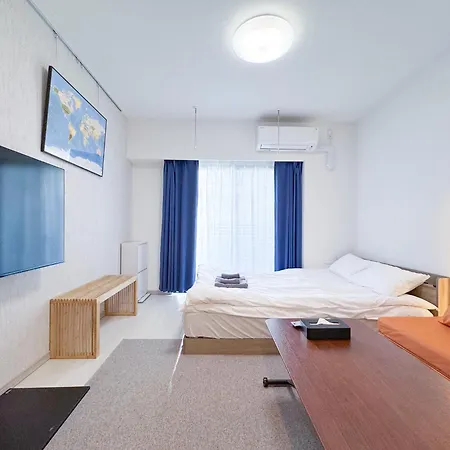 Triphome Higahsi Shinjuku Brand New-2