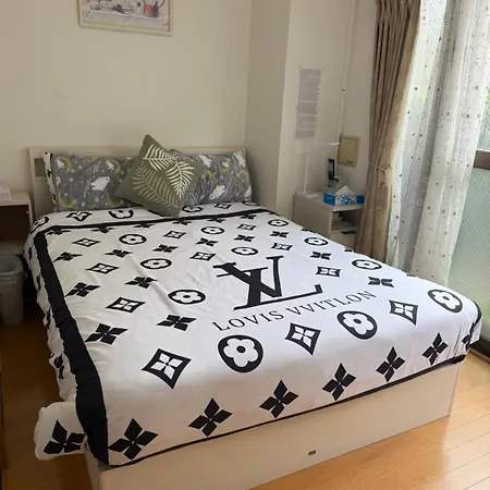 桜の宿28 Square Meter King Size Bed With Sofa Bed, Garden Room102-2