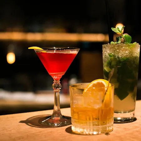Nui. Hostel & Bar Lounge-2