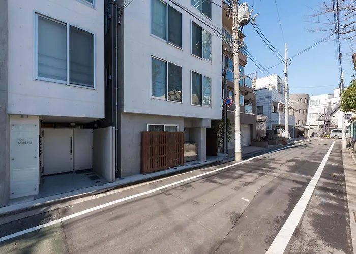 Fare Metallo Tokyo Nakano 11-room Hotel