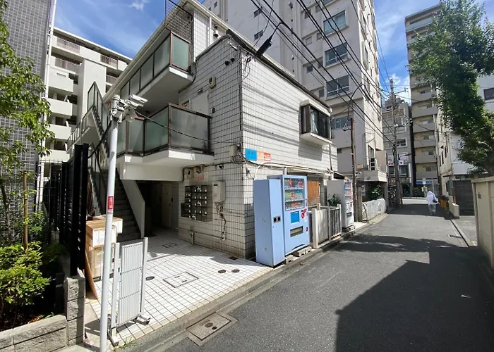 Tani House