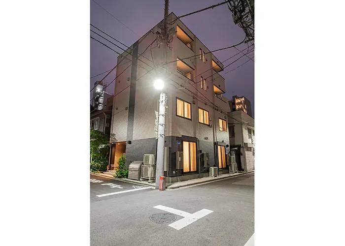67 Apartment Ueno