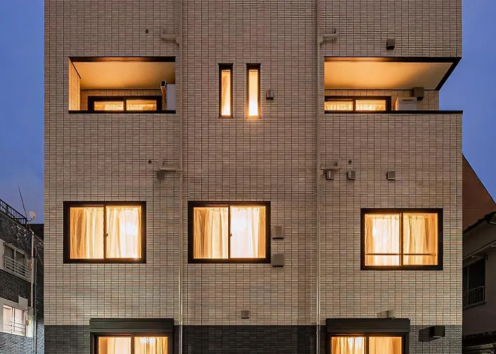67 Apartment Ueno